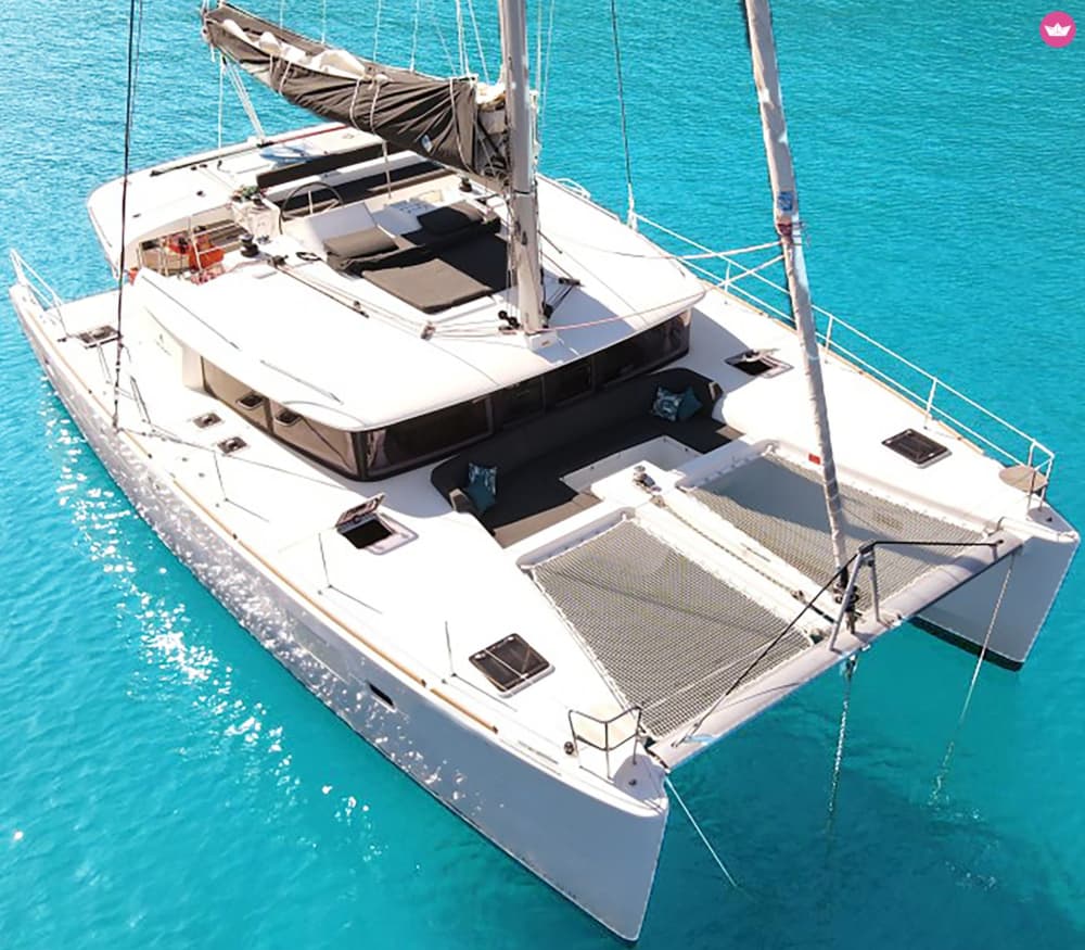 Halbtägige Costa Blanca-Kreuzfahrt: Personalisiertes Segelabenteuer von Torrevieja nach Tabarca und La Manga