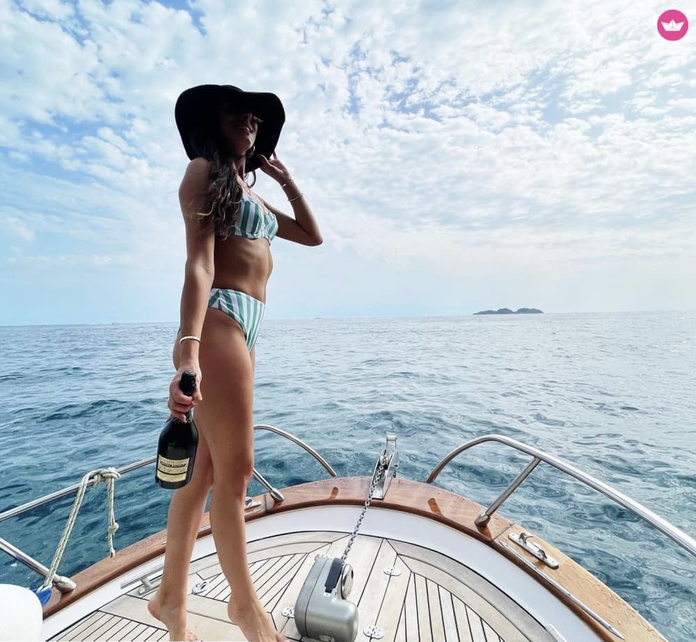 Tour privato in barca di un giorno intero sulla Costiera Amalfitana