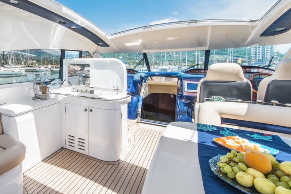 Privé boottocht langs de Amalfikust – grotten, zwemmen en verborgen stranden