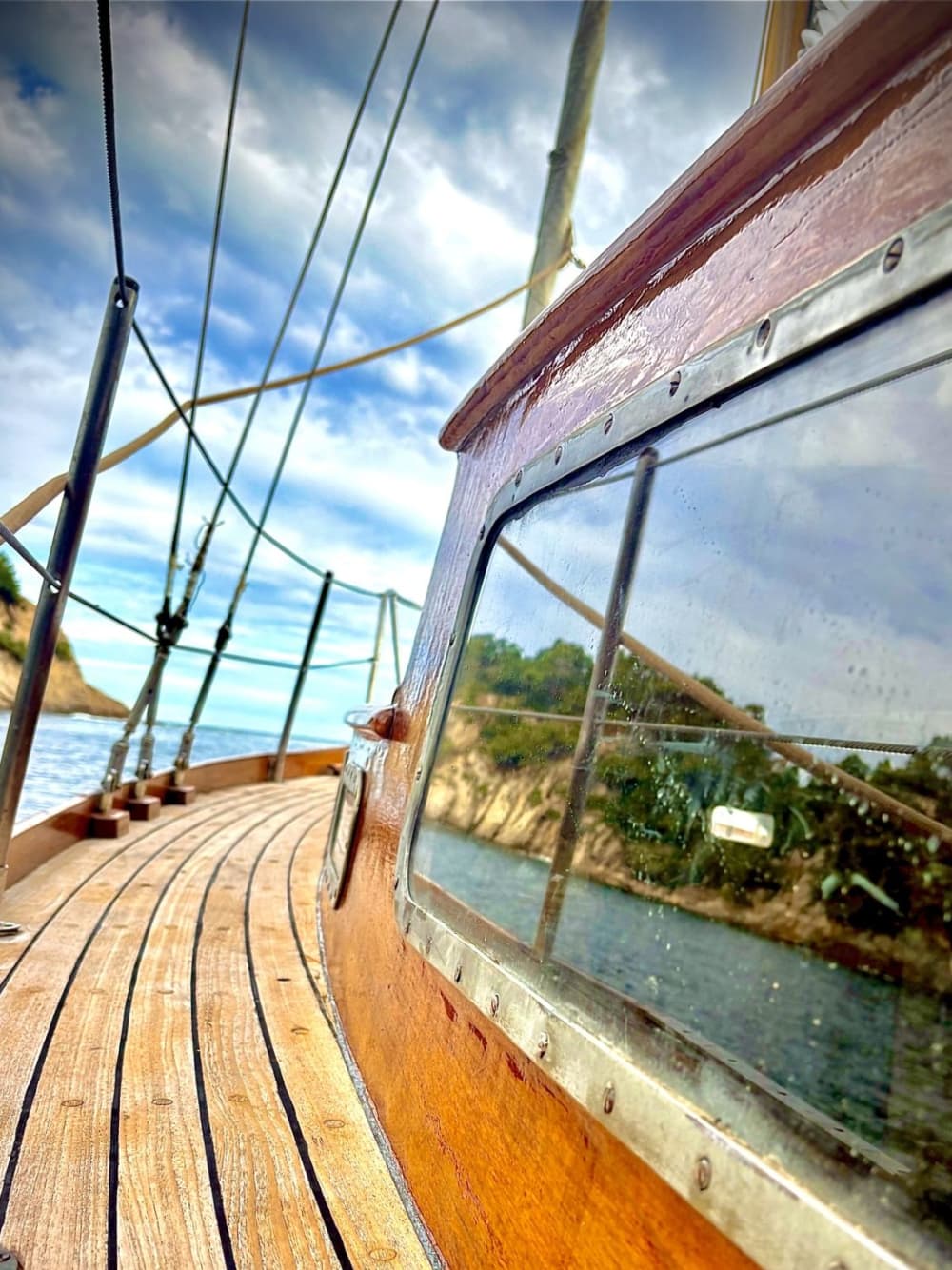 A magical escape at sunrise or sunset in the bay of Lavandou