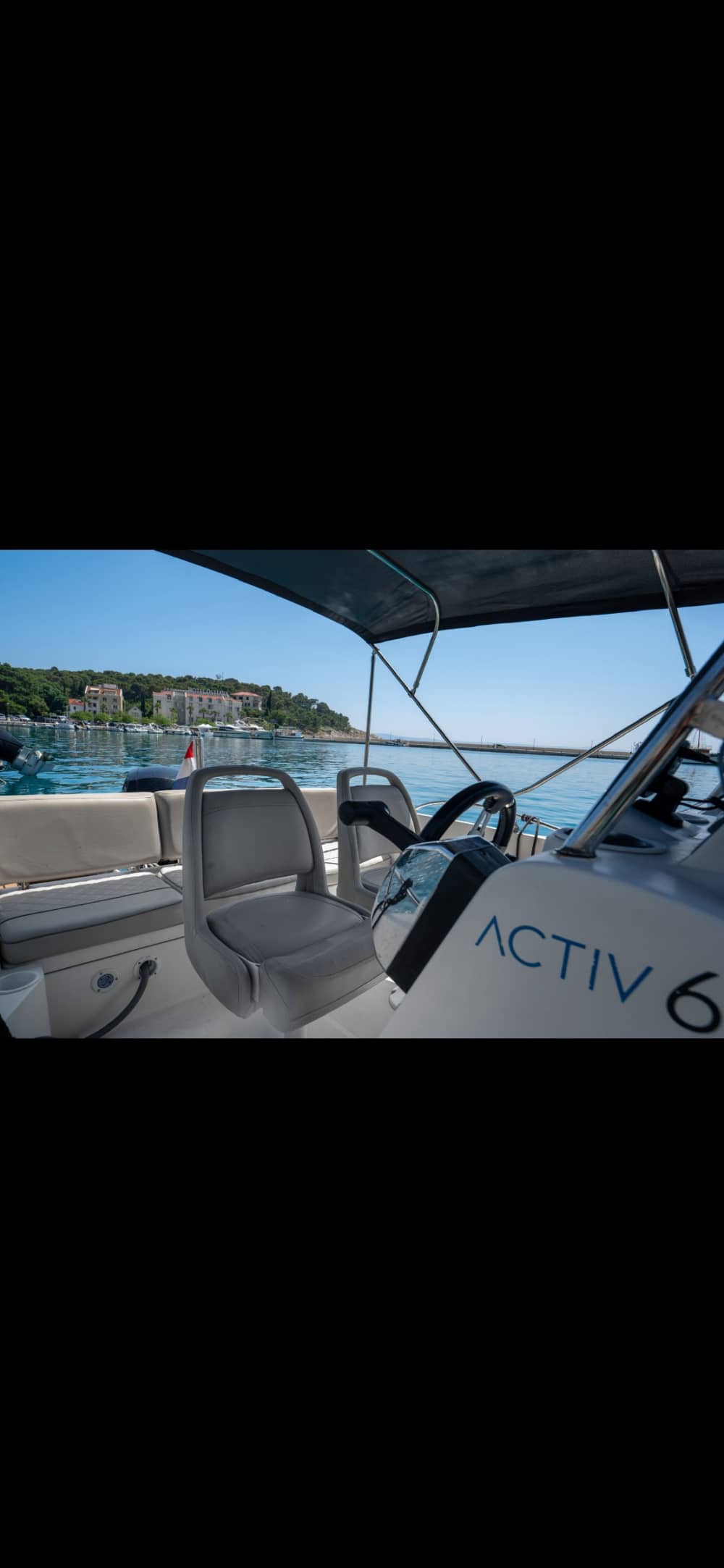 Entdecken Sie die Küste von Makarska: Ein kompletter Tagesausflug an Bord eines Motorboots