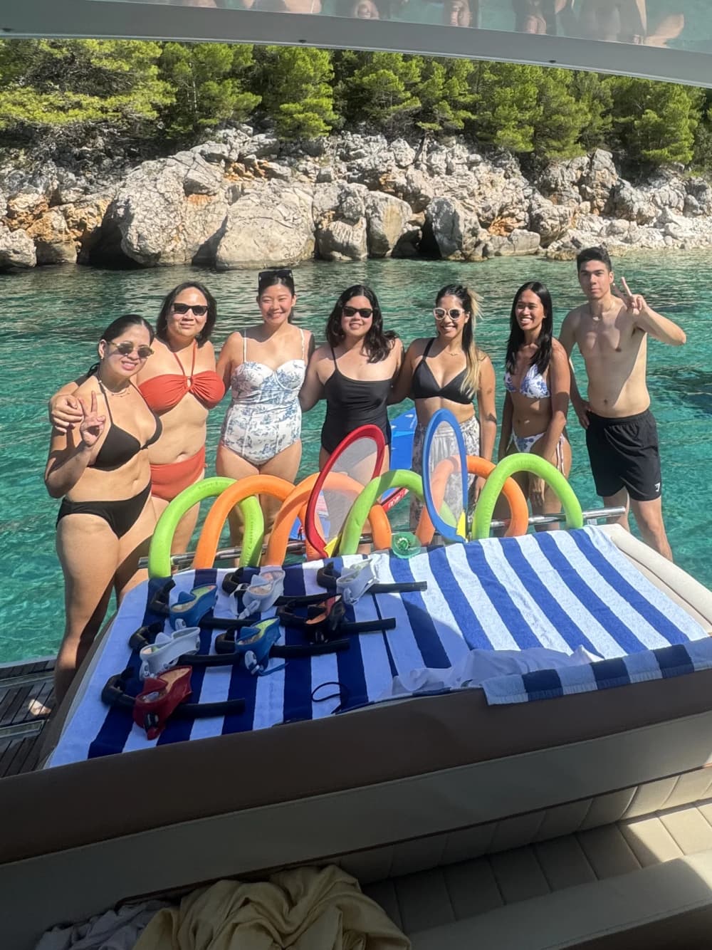 Tour privato di mezza giornata alle isole Elafiti: esplora le grotte blu e verde da Dubrovnik
