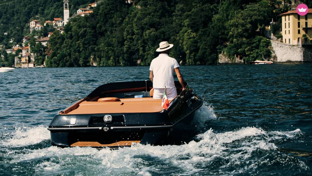 Comer See wie ein Star: Eine ganztägige klassische Bootstour