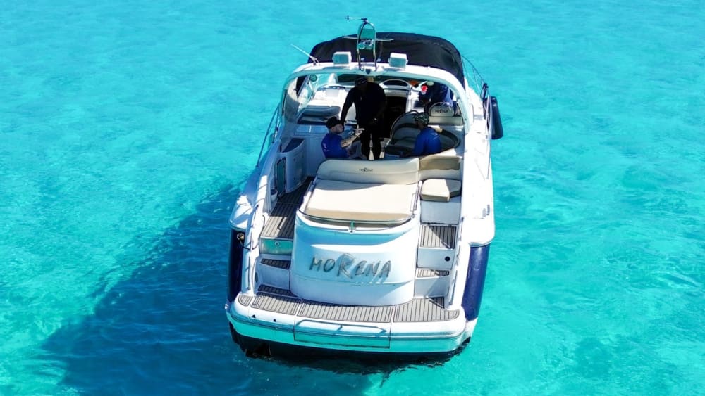 Una giornata magica a Cancún a bordo di un motoscafo.
