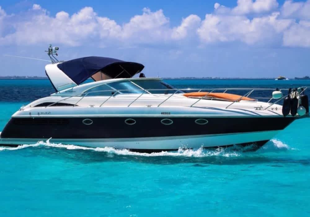 Una giornata magica a Cancún a bordo di un motoscafo.