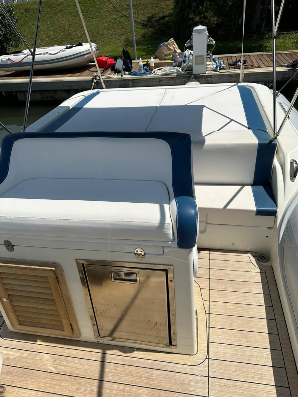 Full-Day Boat Tour da Porto Badino a Ponza e Palmarola