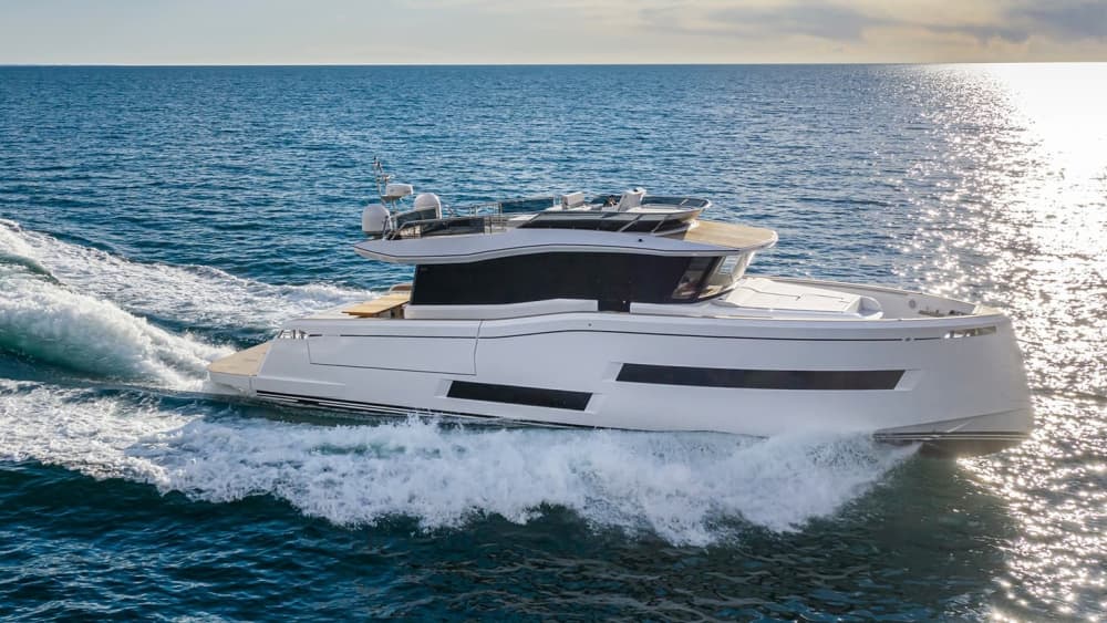 Luxury Yacht Experience – Grotta Azzurra & Faraglioni