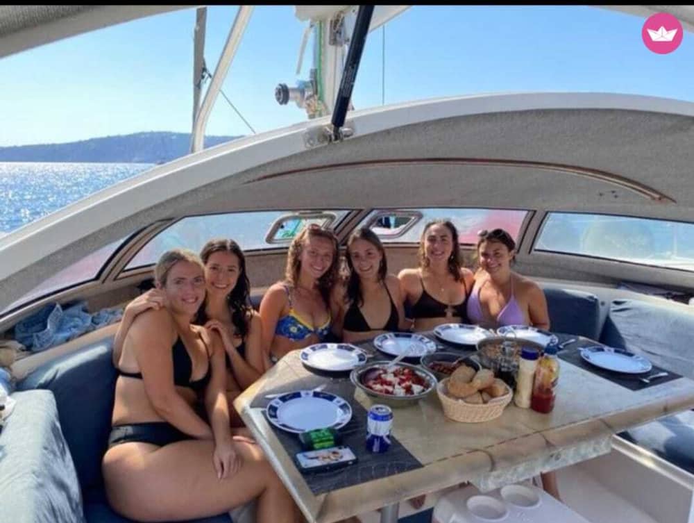 Fountaine Pajot: Wake Up with the Waves: Morning Private Boat Tour from Vlychada