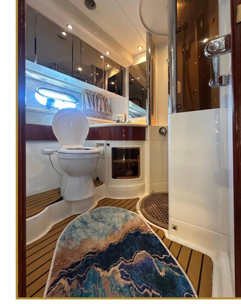 Disfruta de 9 horas en lancha motora para explorar Göcek.