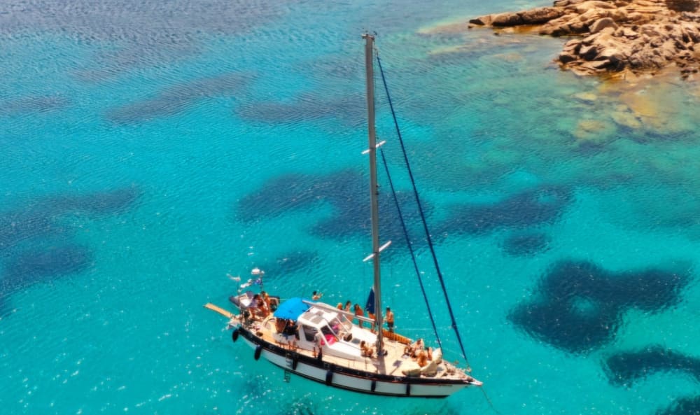 Un'epopea unica: un giorno per svelare i misteri di Agios Kirykos