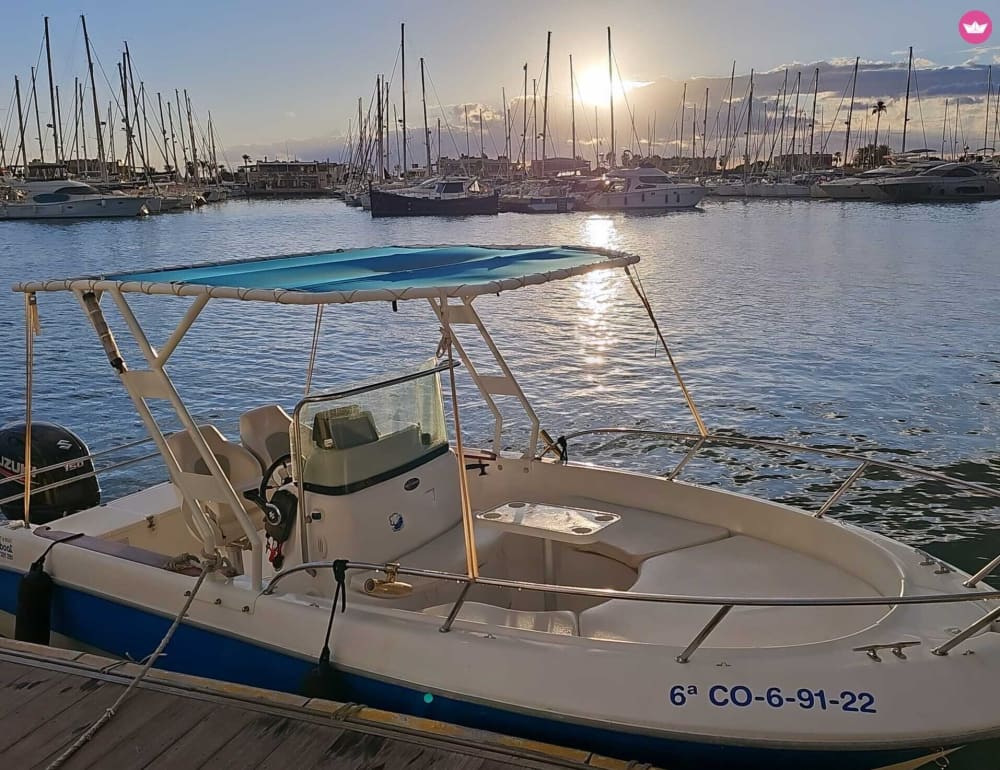 Excursión en barco desde Xàbia hasta Moraira.