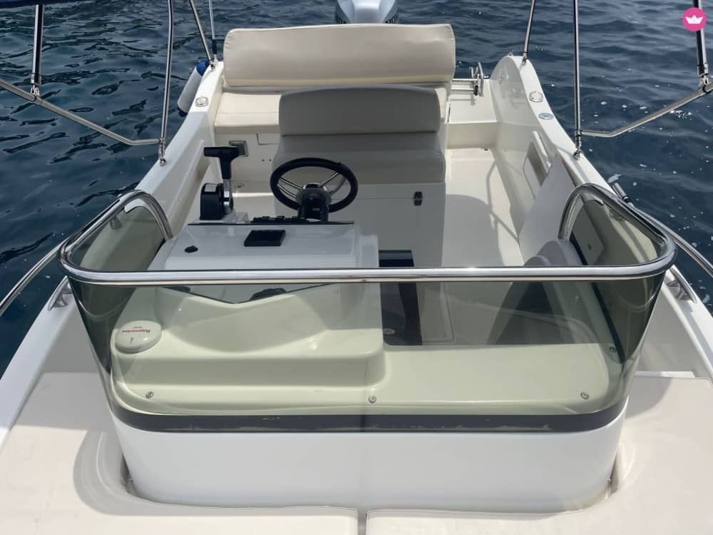 Mallorca’s Hidden Coves & Crystal Waters – A Full Day of Coastal Discovery