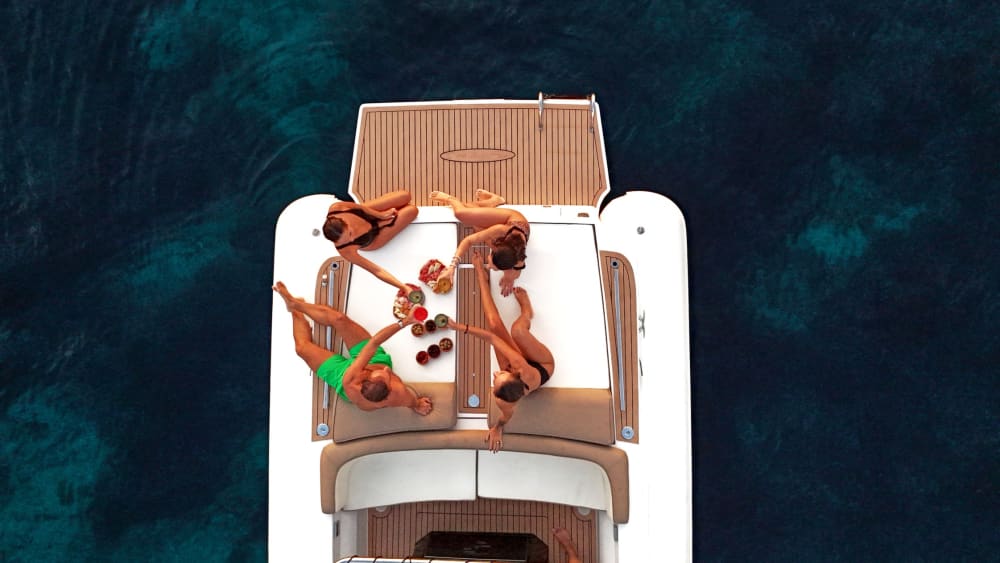 4 uur zonneschijn rond Palermo op een motorboot