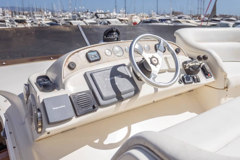 8h - Enjoy the coves in Palma Bay aboard El Travieso!!!