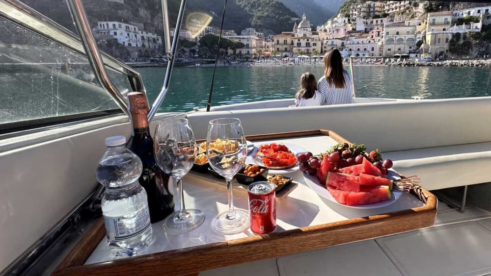 Positano Prestige: день моря и красоты на борту Tornado 38