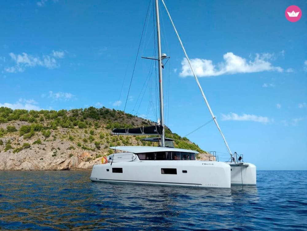 Explora las Islas Baleares: navegación de ensueño entre Ibiza y Formentera