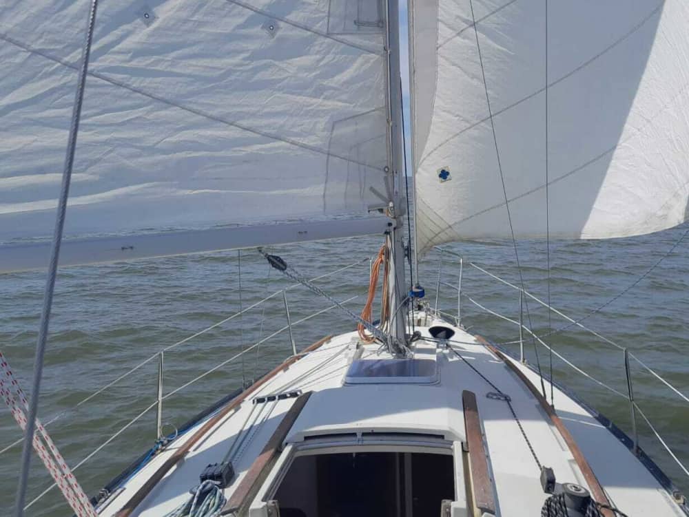 9 heures de navigation le long de la côte de Penerf