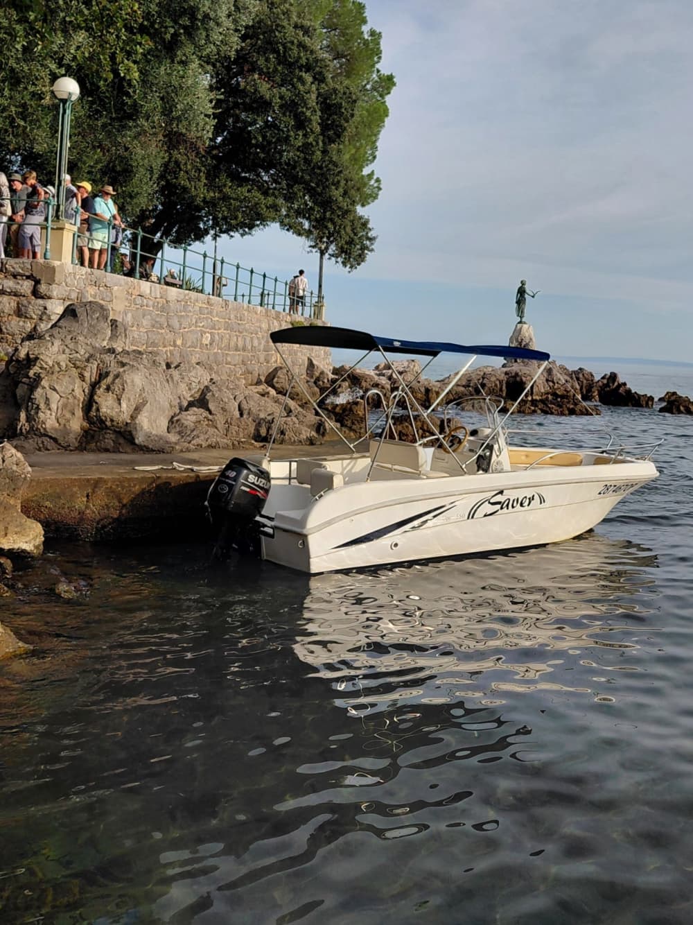 Goditi il sole con un'escursione in barca di 9 ore a Opatija.