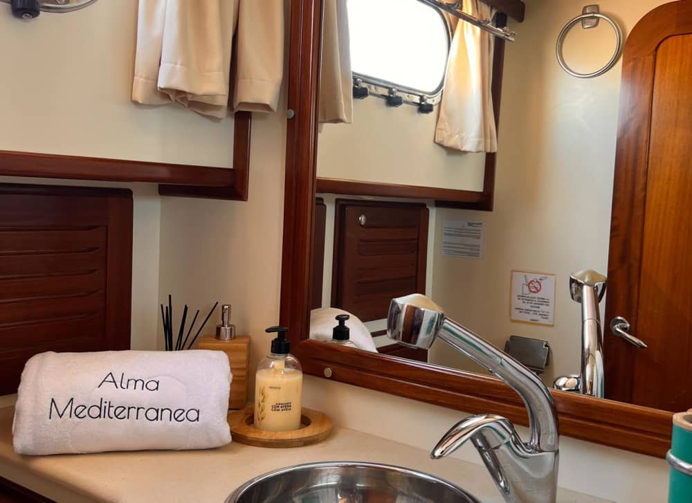 Złote Wybrzeże Majorki – czarter całodniowy