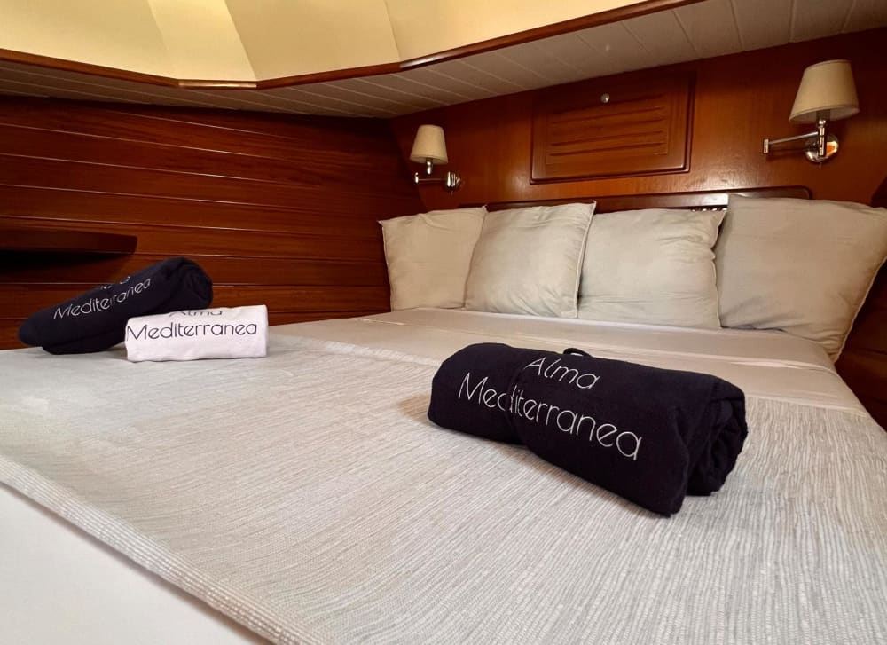 Złote Wybrzeże Majorki – czarter całodniowy