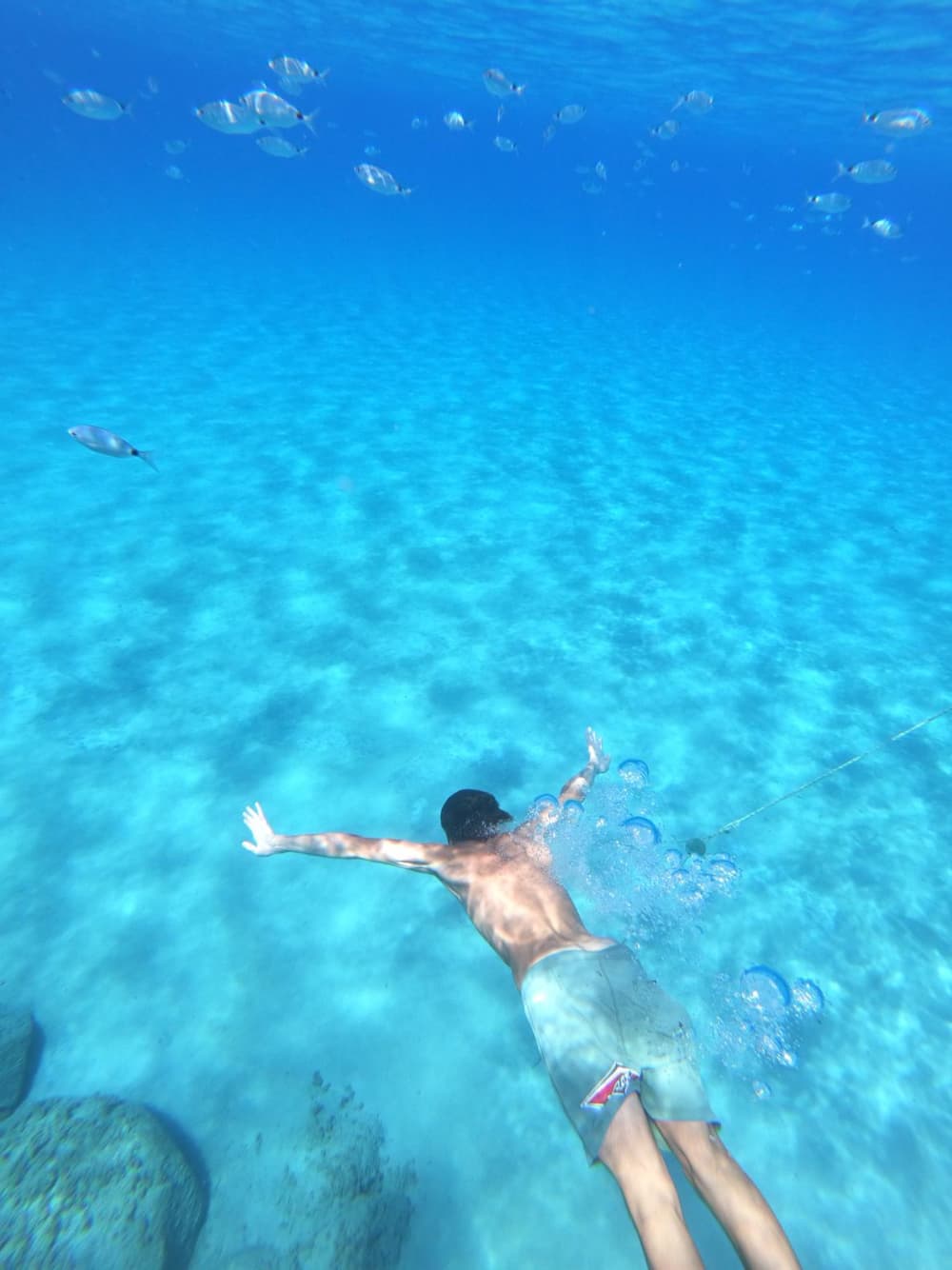 Rejs minijachtem: odkryj Punta Molentis oraz najpiękniejsze plaże i wyspy Villasimius.