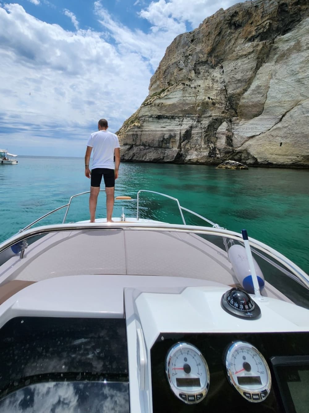 Rejs minijachtem: odkryj Punta Molentis oraz najpiękniejsze plaże i wyspy Villasimius.