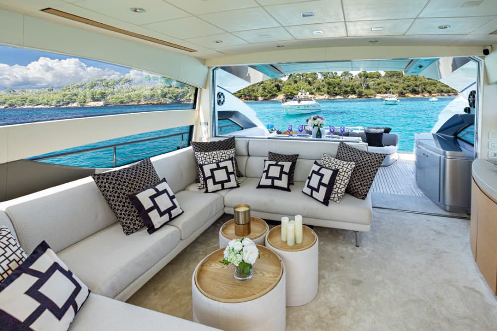 Half day to the Lérins Islands - yacht experience