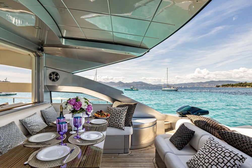 Half day to the Lérins Islands - yacht experience