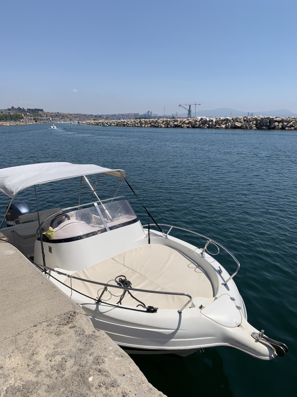Excursie de jumătate de zi la Marsilia cu barca cu motor