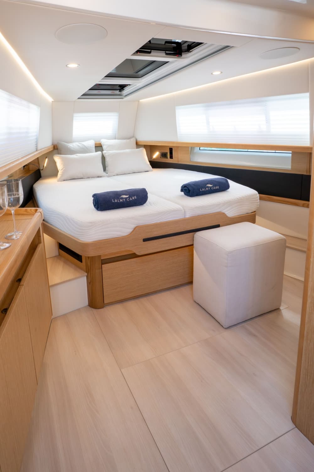 Få varje ögonblick att räknas: En heldag i solen runt Sainte-Maxime på en motorbåt