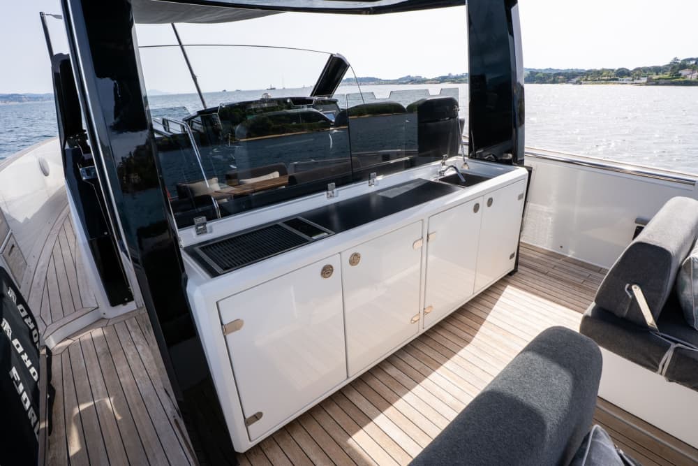 Få varje ögonblick att räknas: En heldag i solen runt Sainte-Maxime på en motorbåt