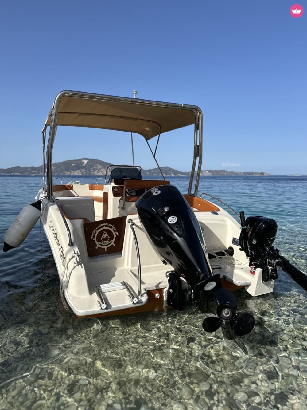 Quick Escape to Paradise: Private 3-Hour Cruise