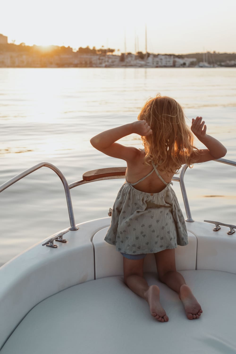 Exklusiv privat motorbåtstur på Menorca med lokal skeppare (8 timmar)