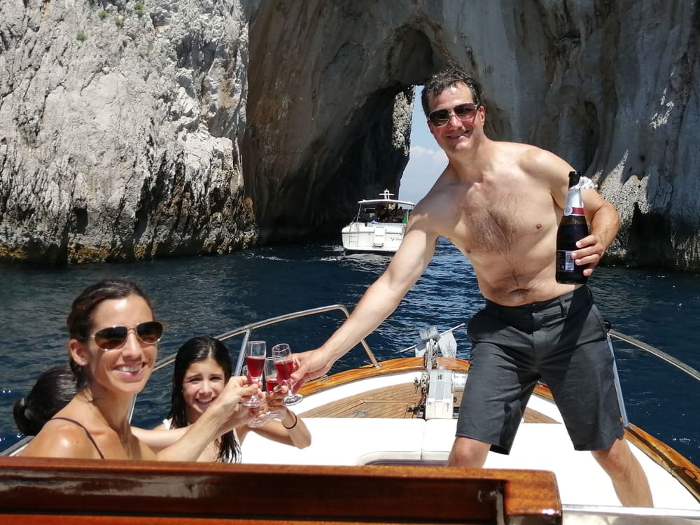 Passeio pela Costa Amalfitana
(Nerano-Positano+Amalfi-Nerano)