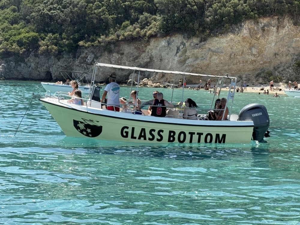 Enjoy 9h on a motorboat to explore Zakynthos