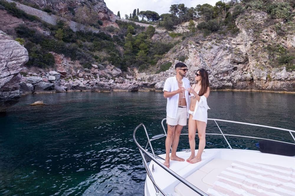 Taormina Blu: la crociera costiera per eccellenza