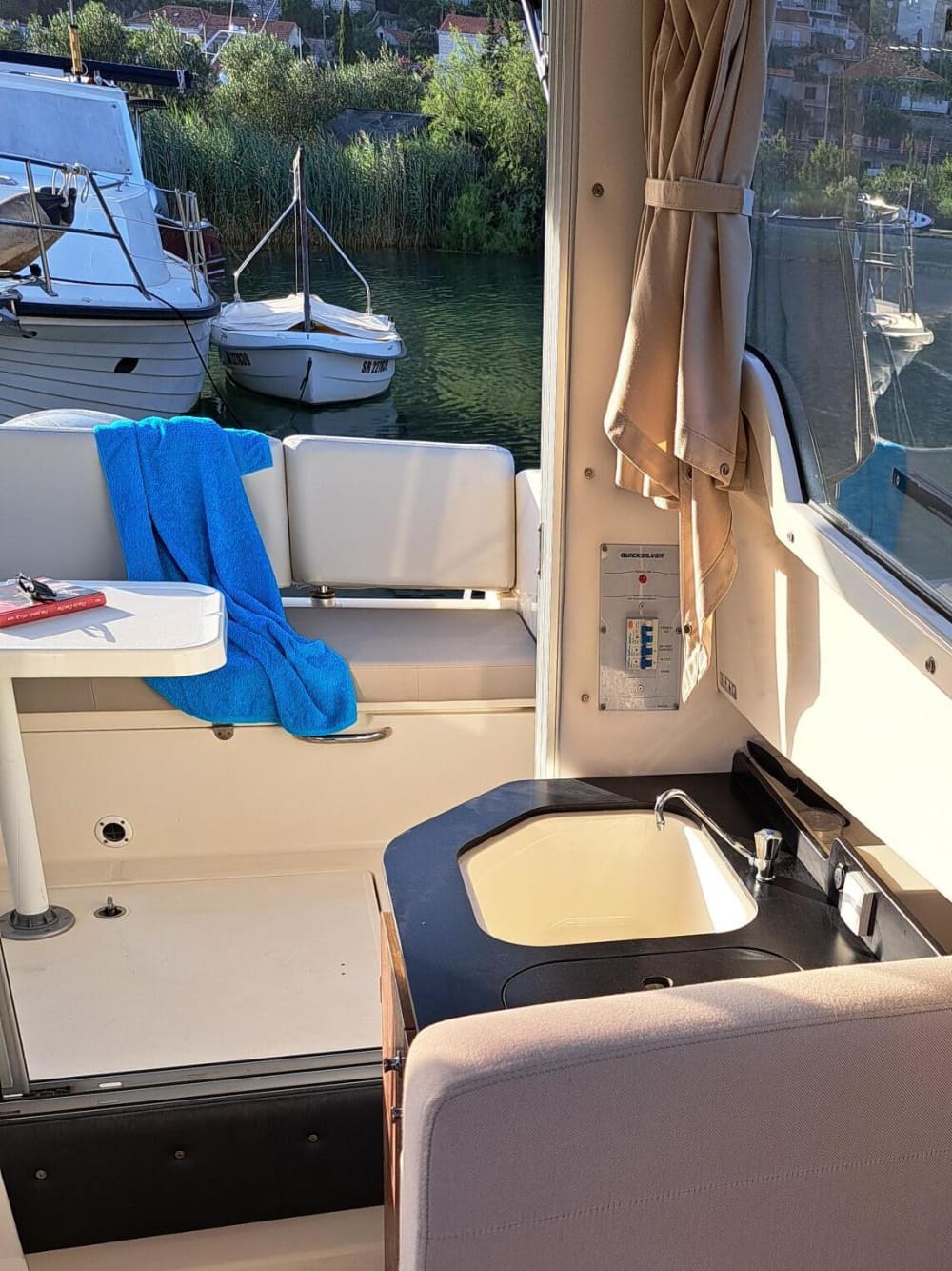 Discover Dubrovnik's shores: A complete day trip aboard a motorboat