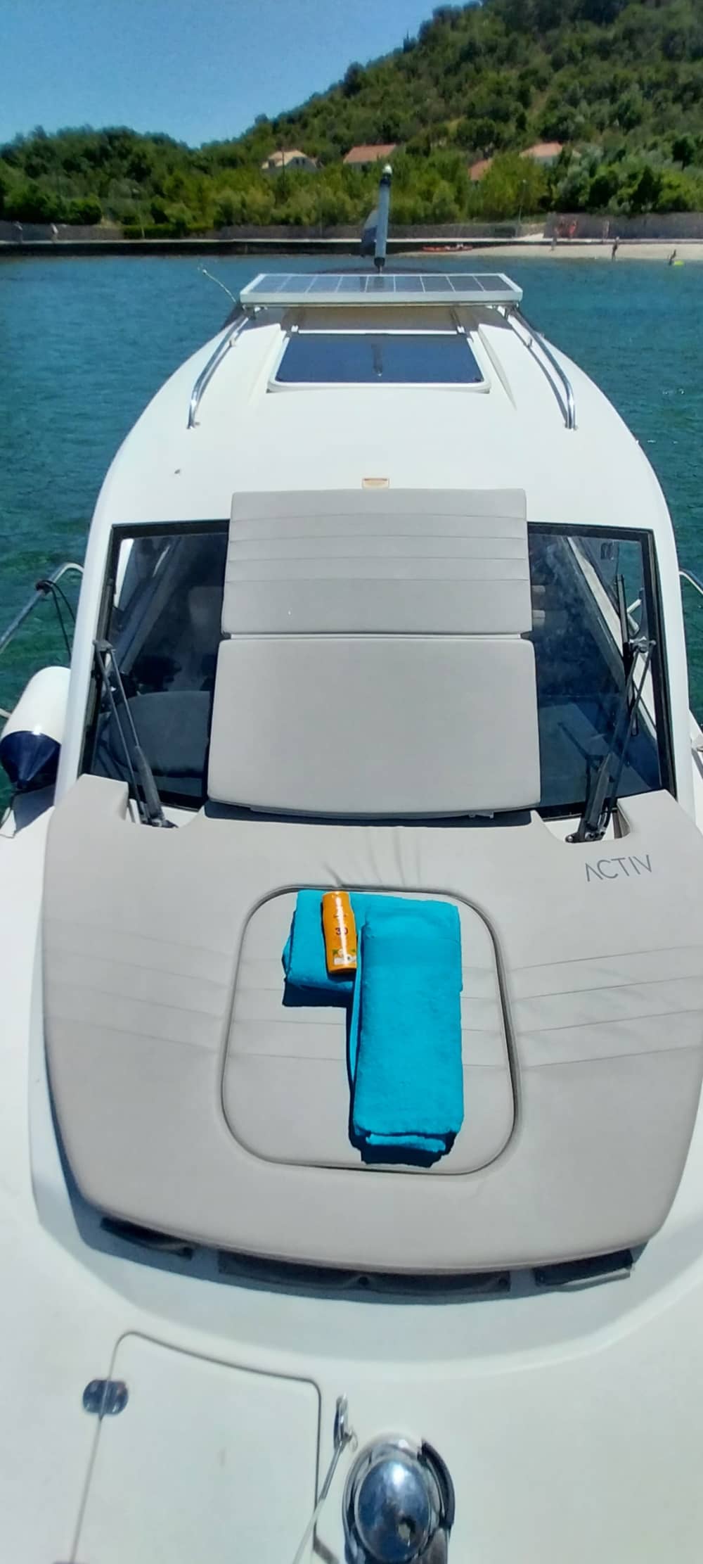 Discover Dubrovnik's shores: A complete day trip aboard a motorboat