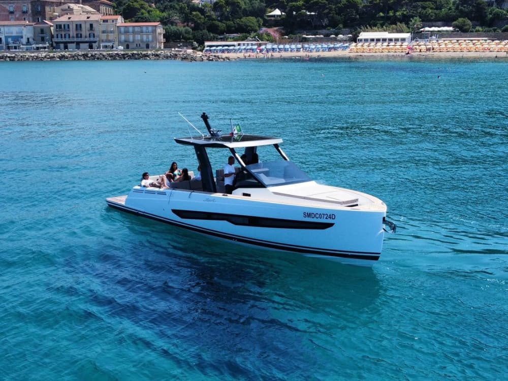 Discover Castellabate on a full-day trip on a motorboat