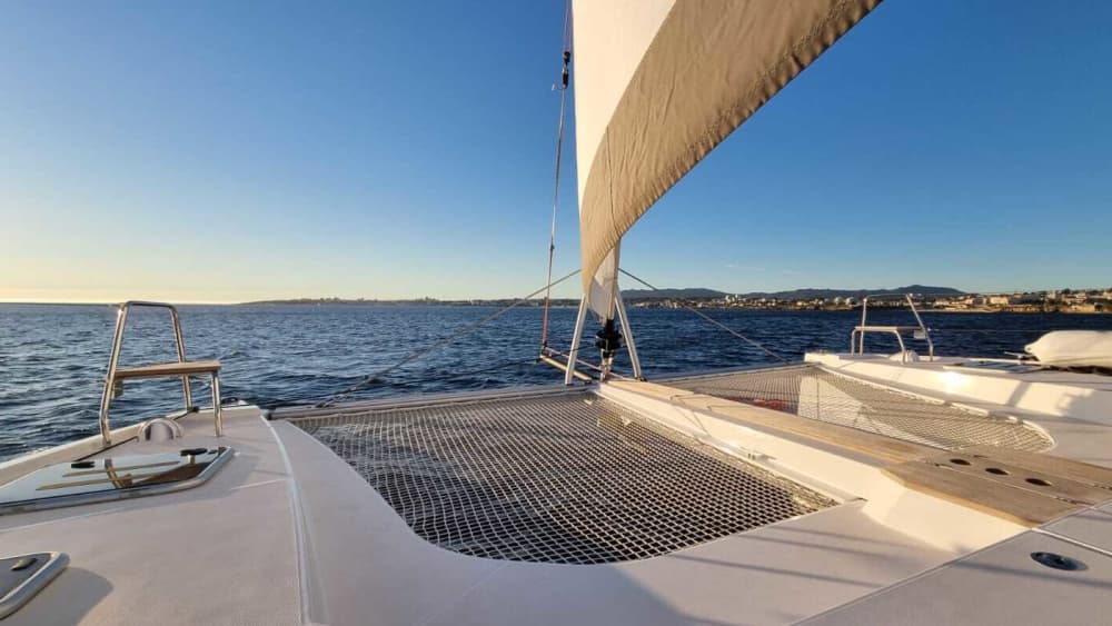 Luxus-Katamaran-Erlebnis an der Algarve – 9 Stunden von Lagos
