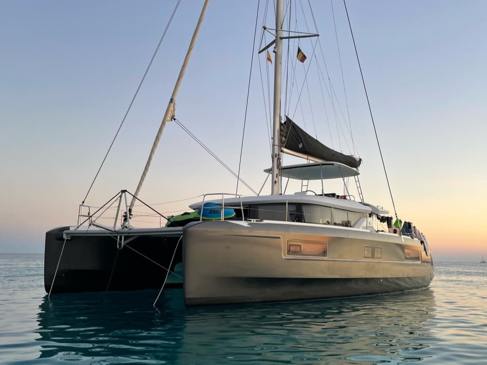 Spend 8h30 on the warm waters of Sotogrande