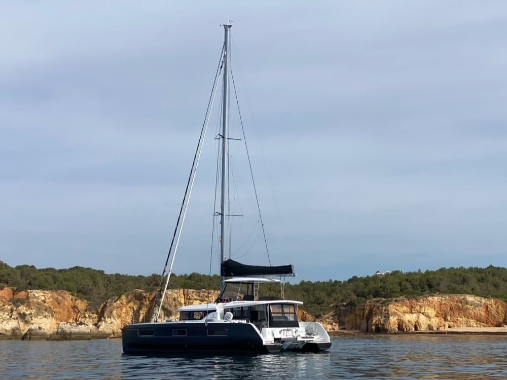 Trascorri 8 ore e 30 minuti nelle calde acque di Sotogrande.