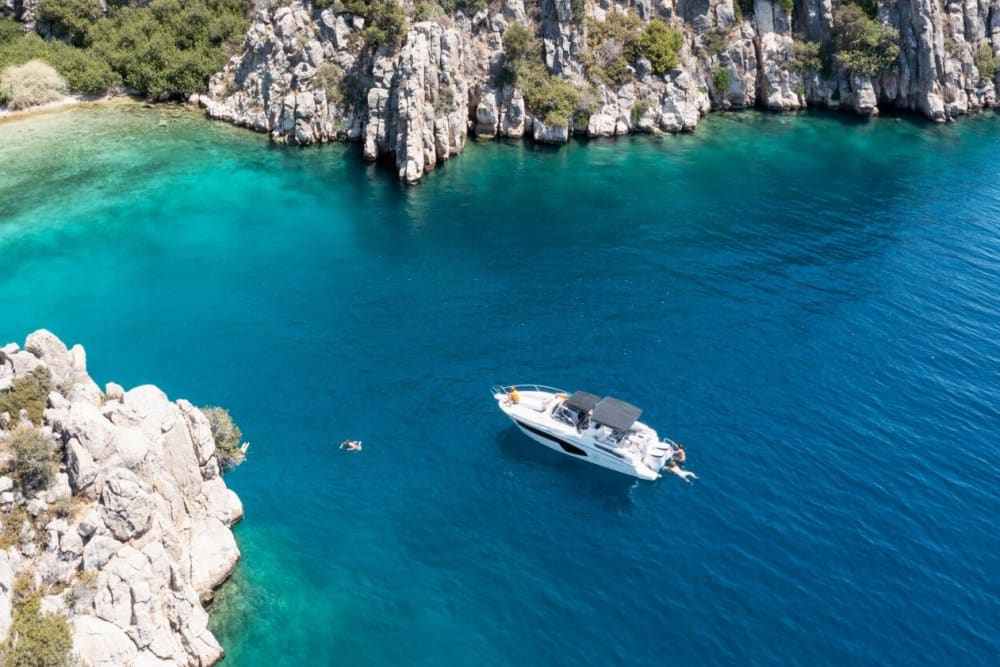 East Gulf of Corinth Full-Day Cruise from Kiato