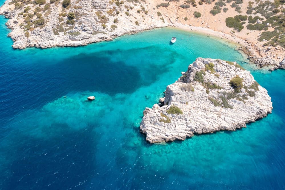 East Gulf of Corinth Full-Day Cruise from Kiato