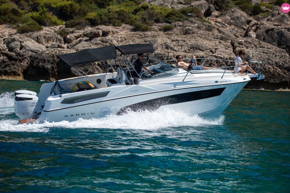 East Gulf of Corinth Full-Day Cruise from Kiato