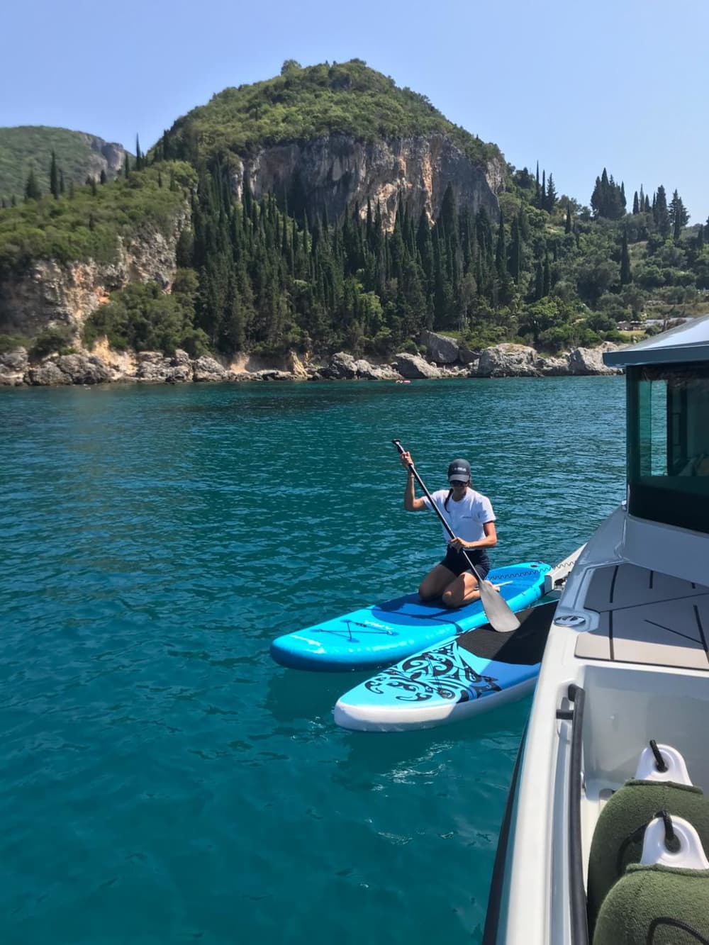 Plaisirs en mer : plongée avec tuba, natation et SUP