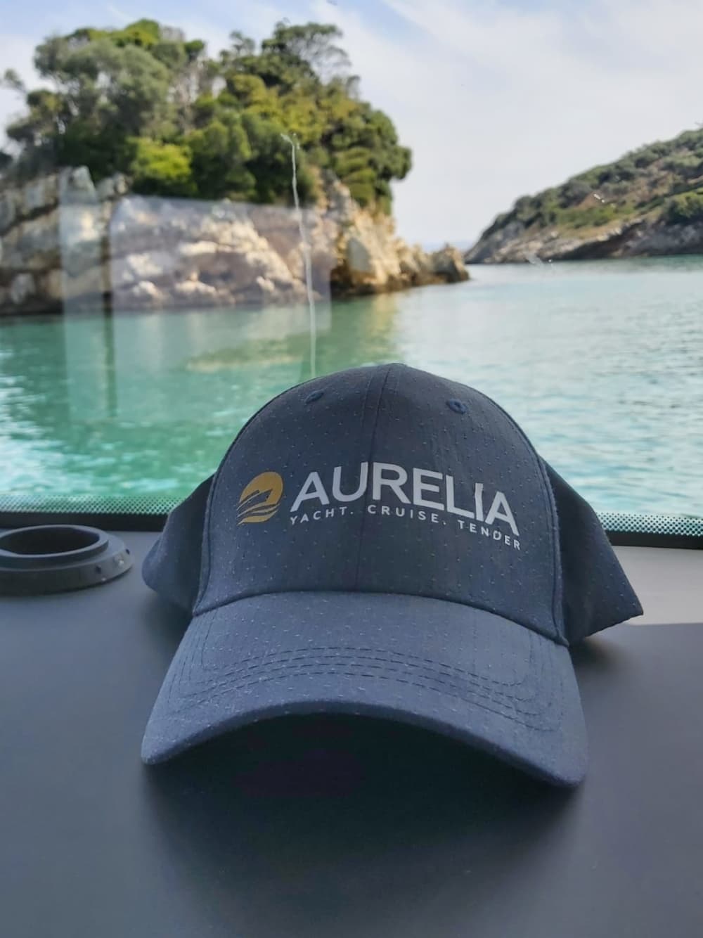 Plaisirs en mer : plongée avec tuba, natation et SUP