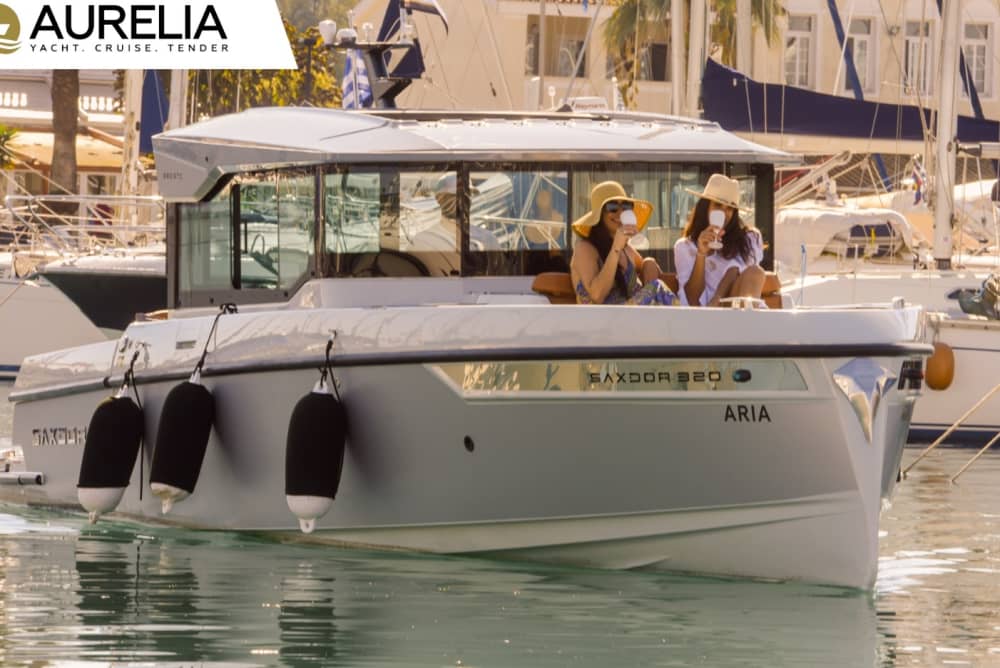 Plaisirs en mer : plongée avec tuba, natation et SUP