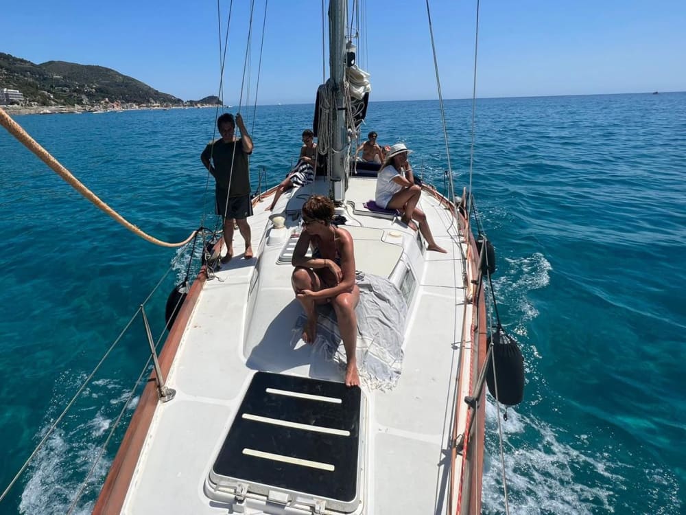 Explore Campomarino and enjoy a full day of sailing on a sailboat