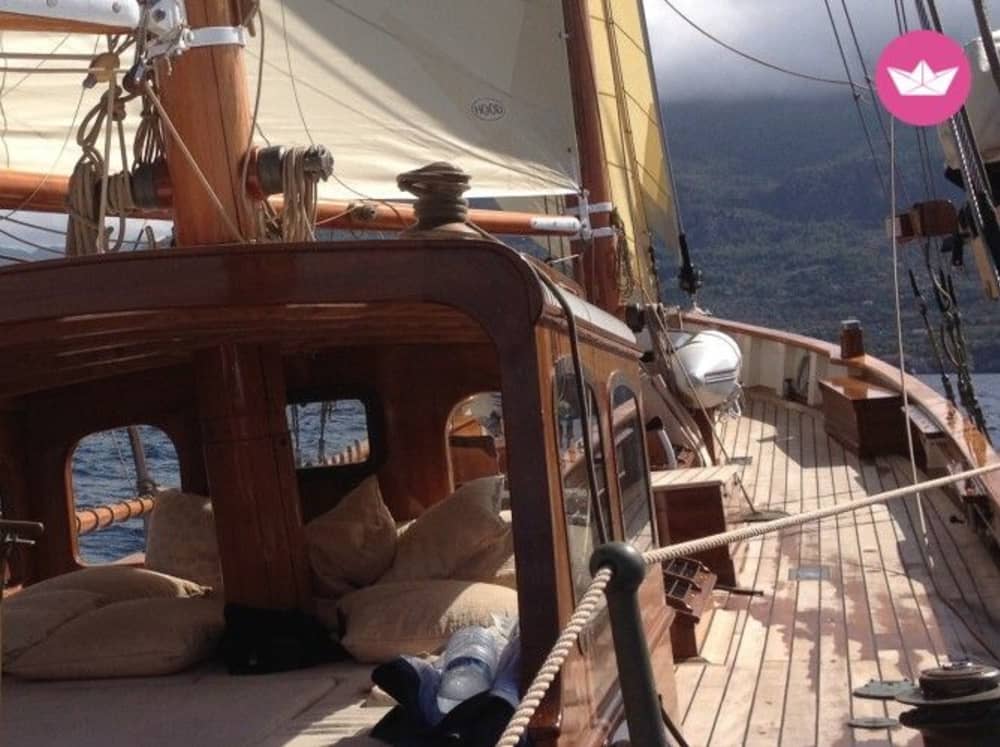 Ηρεμία Ηλιοβασιλέματος – Πολυτελής Κρουαζιέρα 2 ωρών από το Σόλερ